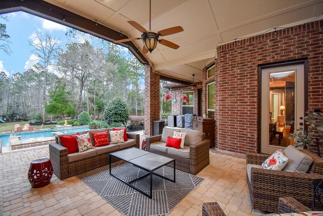 22508 Rosehurst Drive, Tomball, TX 77377