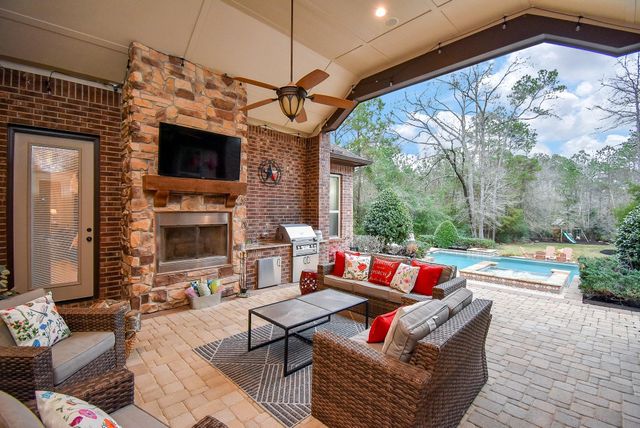 22508 Rosehurst Drive, Tomball, TX 77377