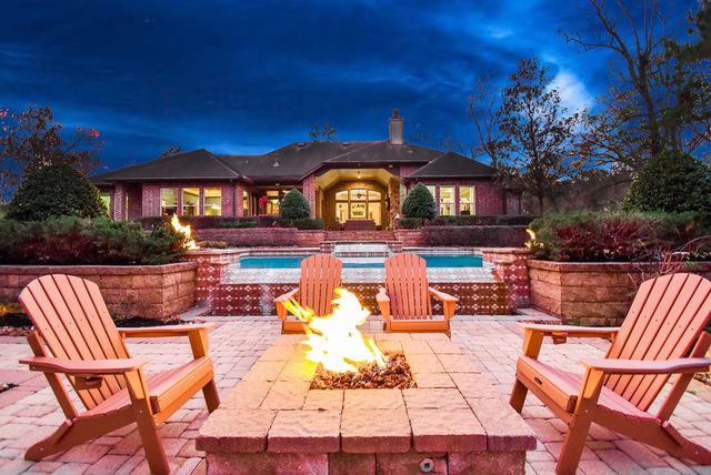 22508 Rosehurst Drive, Tomball, TX 77377