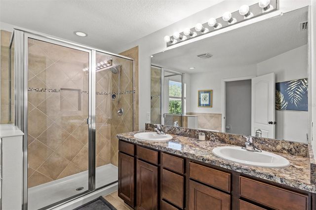 5703 NEW PARIS WAY, Ellenton, FL 34222