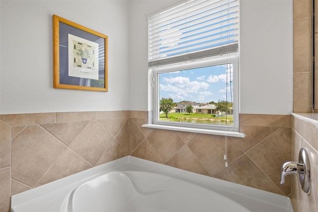 5703 NEW PARIS WAY, Ellenton, FL 34222