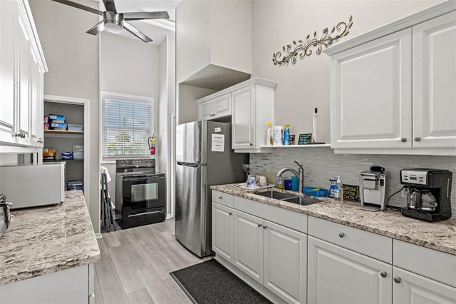 5703 NEW PARIS WAY, Ellenton, FL 34222
