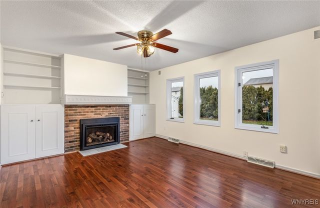 2568 Joann Court, Wheatfield, NY 14304