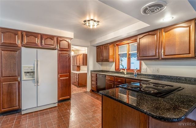 2568 Joann Court, Wheatfield, NY 14304