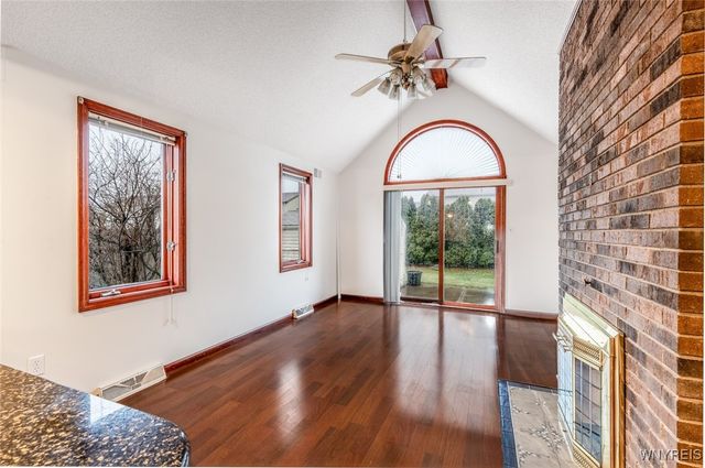 2568 Joann Court, Wheatfield, NY 14304