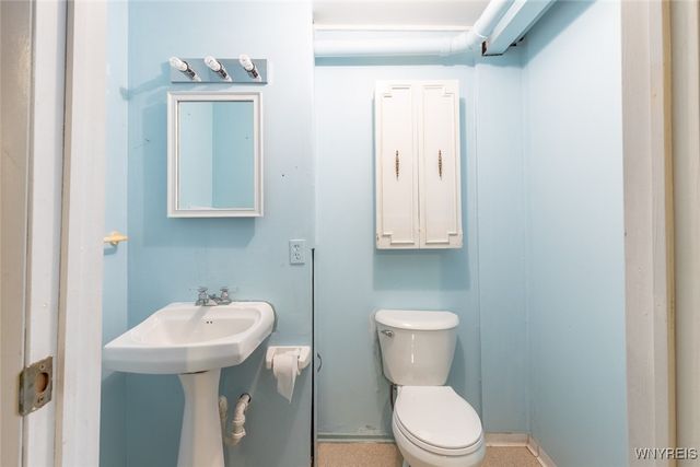 2568 Joann Court, Wheatfield, NY 14304