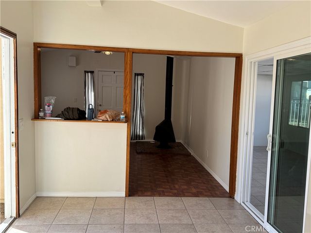 6060 6060 MYRTLE AVE, Long Beach, CA 90805