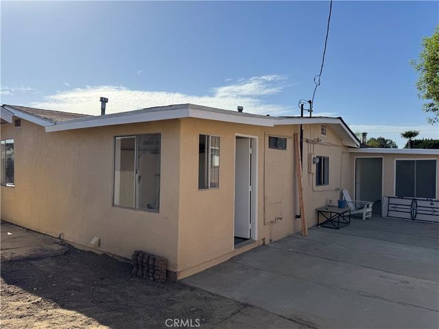6060 6060 MYRTLE AVE, Long Beach, CA 90805