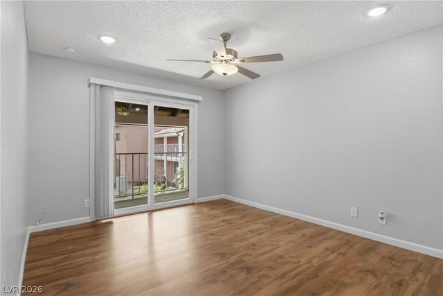 2274 East Desert Inn Road 0, Las Vegas, NV 89169