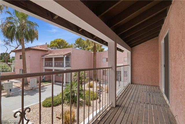 2274 East Desert Inn Road 0, Las Vegas, NV 89169