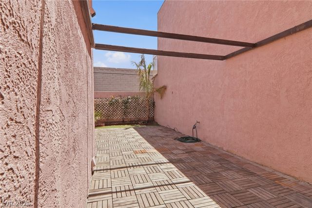 2274 East Desert Inn Road 0, Las Vegas, NV 89169