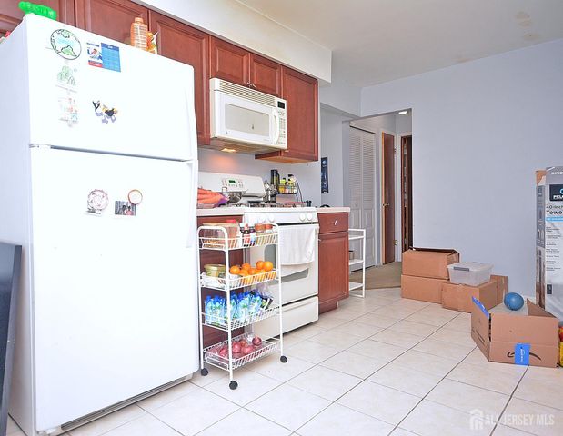 1508 Edison Glen Terrace, Edison, NJ 08837