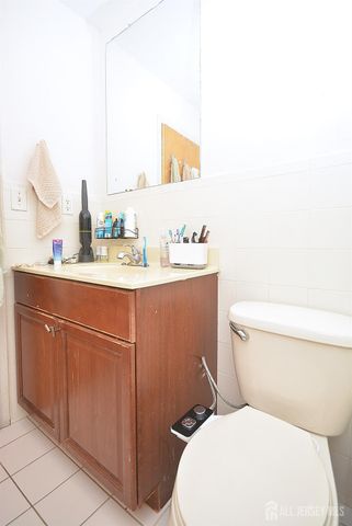 1508 Edison Glen Terrace, Edison, NJ 08837