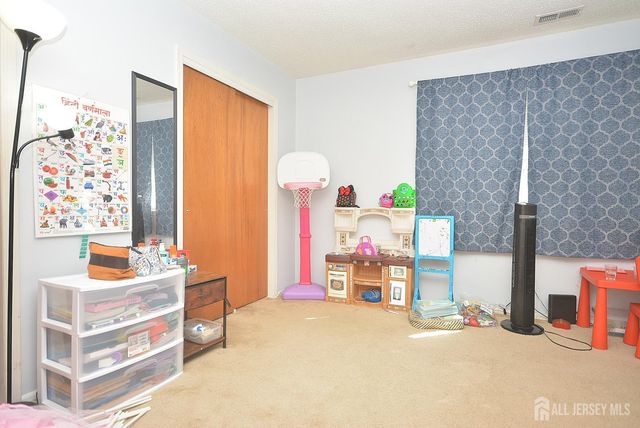 1508 Edison Glen Terrace, Edison, NJ 08837