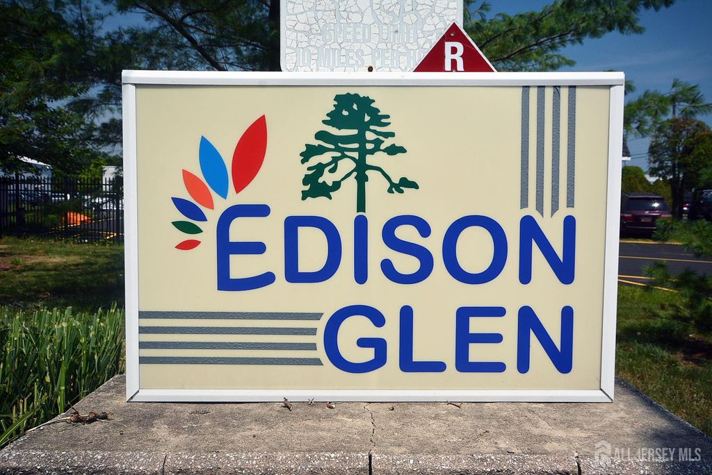 1508 Edison Glen Terrace, Edison, NJ 08837