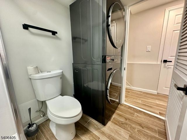 117 Vivian Ave, Emerson Boro, NJ 07630