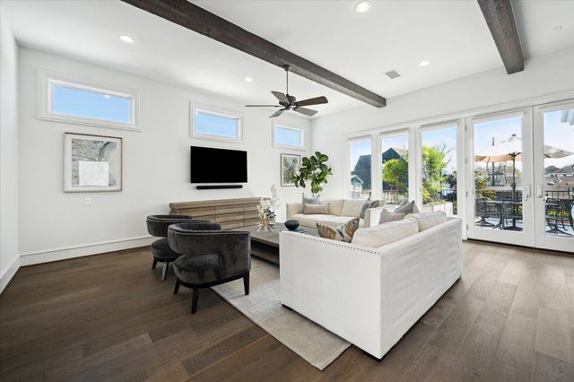 2222 Oxford Street, Houston, TX 77008
