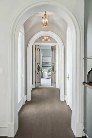 2222 Oxford Street, Houston, TX 77008
