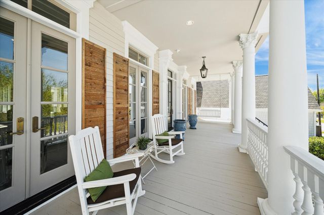 2222 Oxford Street, Houston, TX 77008