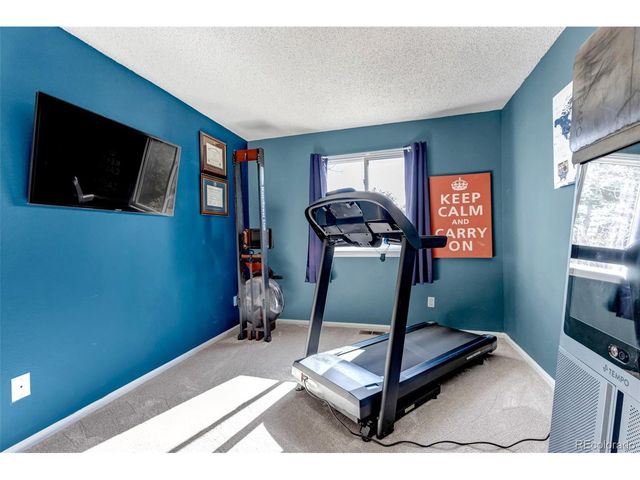 9989 Deer Creek St, Highlands Ranch, CO 80129