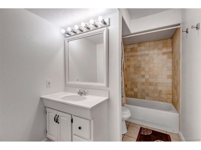 9989 Deer Creek St, Highlands Ranch, CO 80129