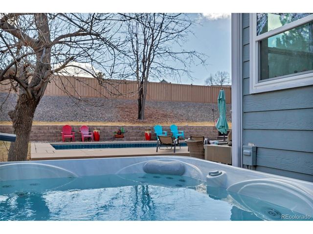 9989 Deer Creek St, Highlands Ranch, CO 80129