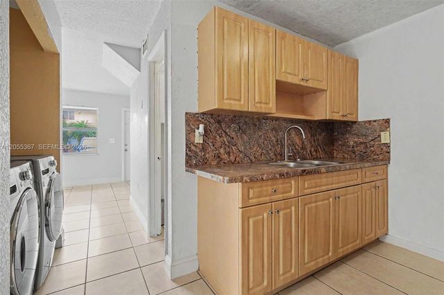 145 NE 12th Ave 145, Homestead, FL 33030