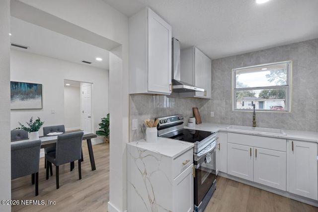 6155 TEMPLE Road, Jacksonville, FL 32217