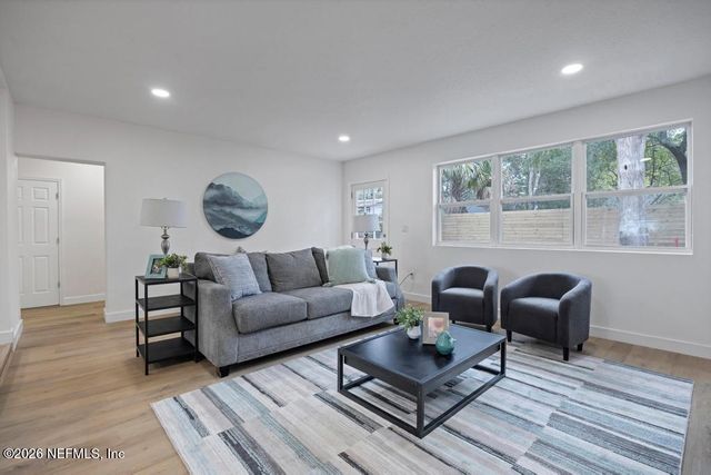 6155 TEMPLE Road, Jacksonville, FL 32217