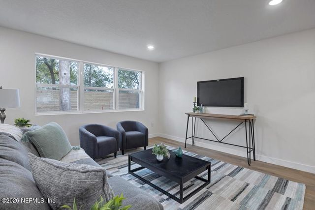 6155 TEMPLE Road, Jacksonville, FL 32217