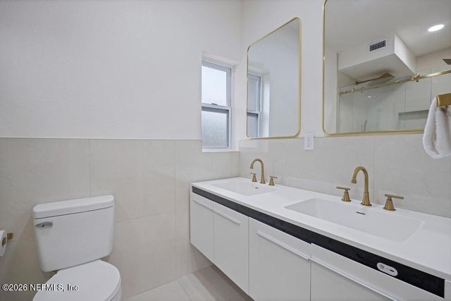 6155 TEMPLE Road, Jacksonville, FL 32217