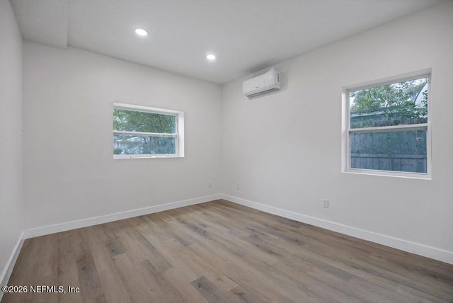 6155 TEMPLE Road, Jacksonville, FL 32217