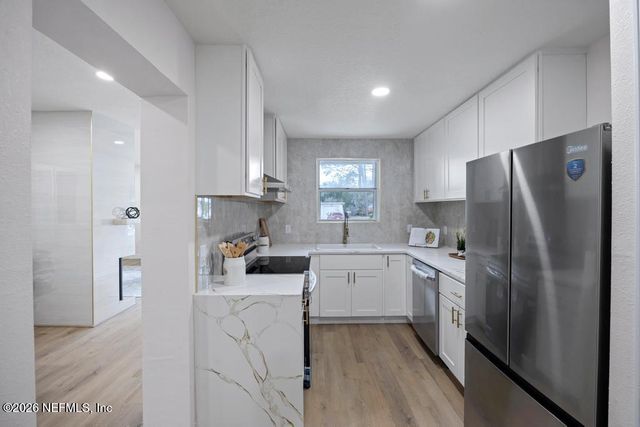 6155 TEMPLE Road, Jacksonville, FL 32217