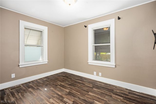 1010 Georgia Avenue, Akron, OH 44306