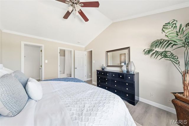 1445 Whispering Creek Drive J, Ballwin, MO 63021