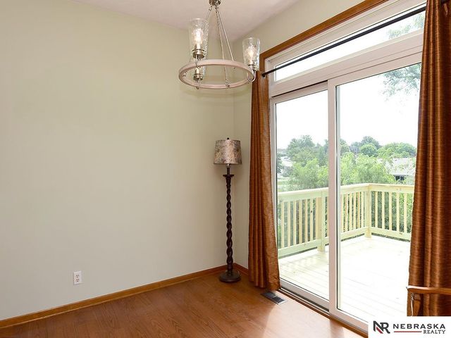 10913 Ellison Avenue, Omaha, NE 68164