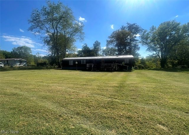 765 Hannaman Lane, Elizabeth, WV 26143