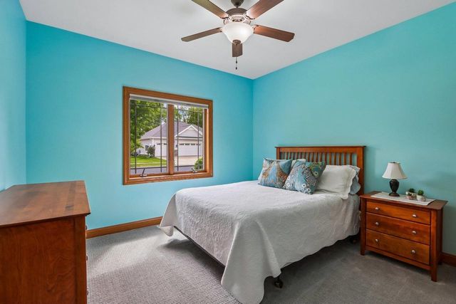 1405 Emerald Court, Waunakee, WI 53597