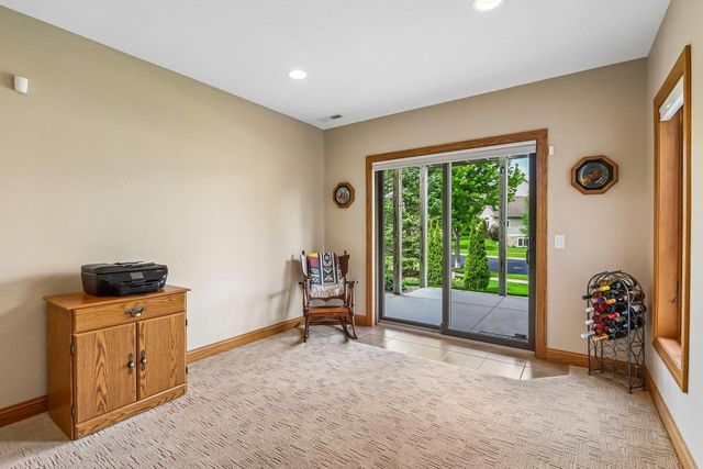 1405 Emerald Court, Waunakee, WI 53597