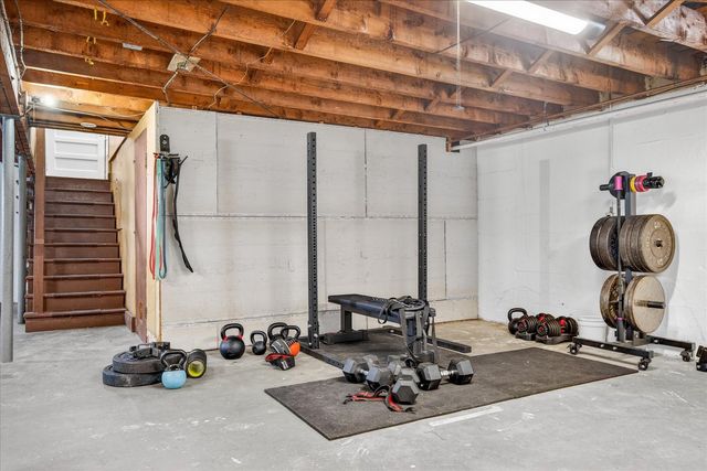 23 Vernon Street, Rutland City, VT 05701