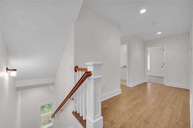 27 Classic Drive, Hartwell, GA 30643
