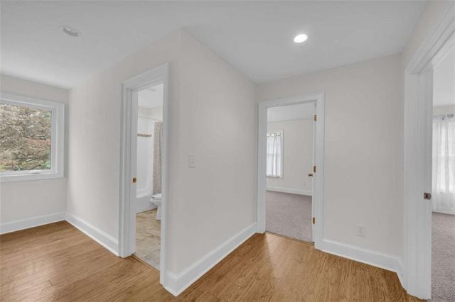 27 Classic Drive, Hartwell, GA 30643