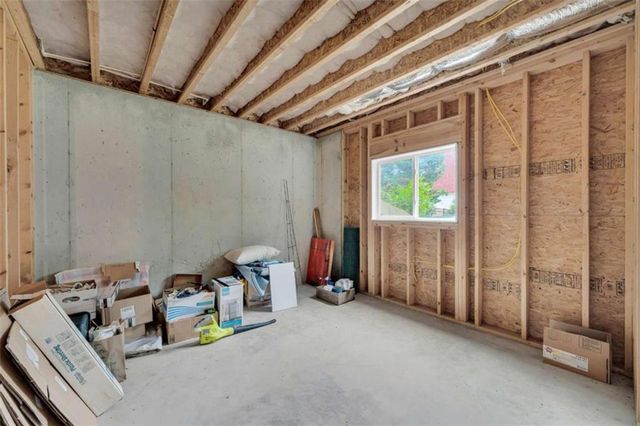 27 Classic Drive, Hartwell, GA 30643