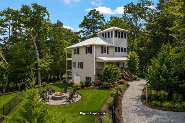27 Classic Drive, Hartwell, GA 30643