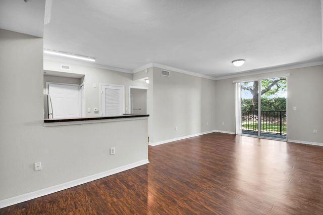 15165 Michelangelo Boulevard 106, Delray Beach, FL 33446
