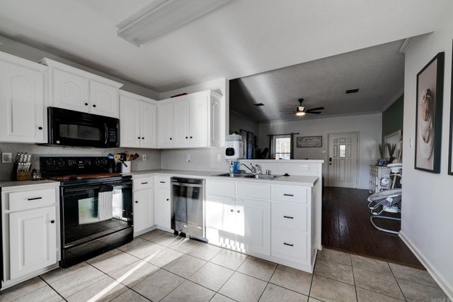 405 W Valentine Road, Jacksonville, AR 72076