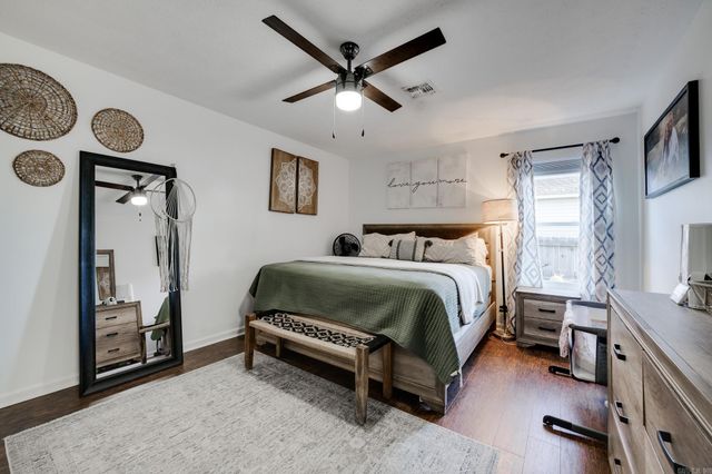 405 W Valentine Road, Jacksonville, AR 72076