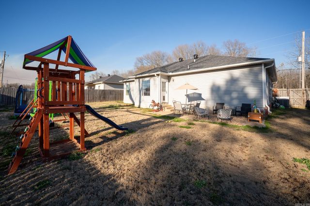 405 W Valentine Road, Jacksonville, AR 72076