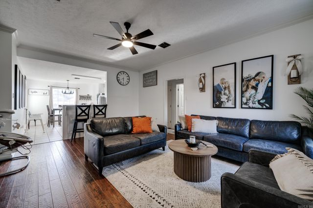 405 W Valentine Road, Jacksonville, AR 72076