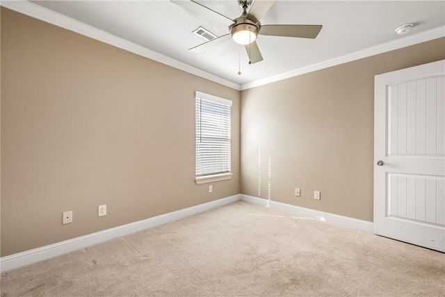 1109 W Cunningham Avenue, Rogers, AR 72758